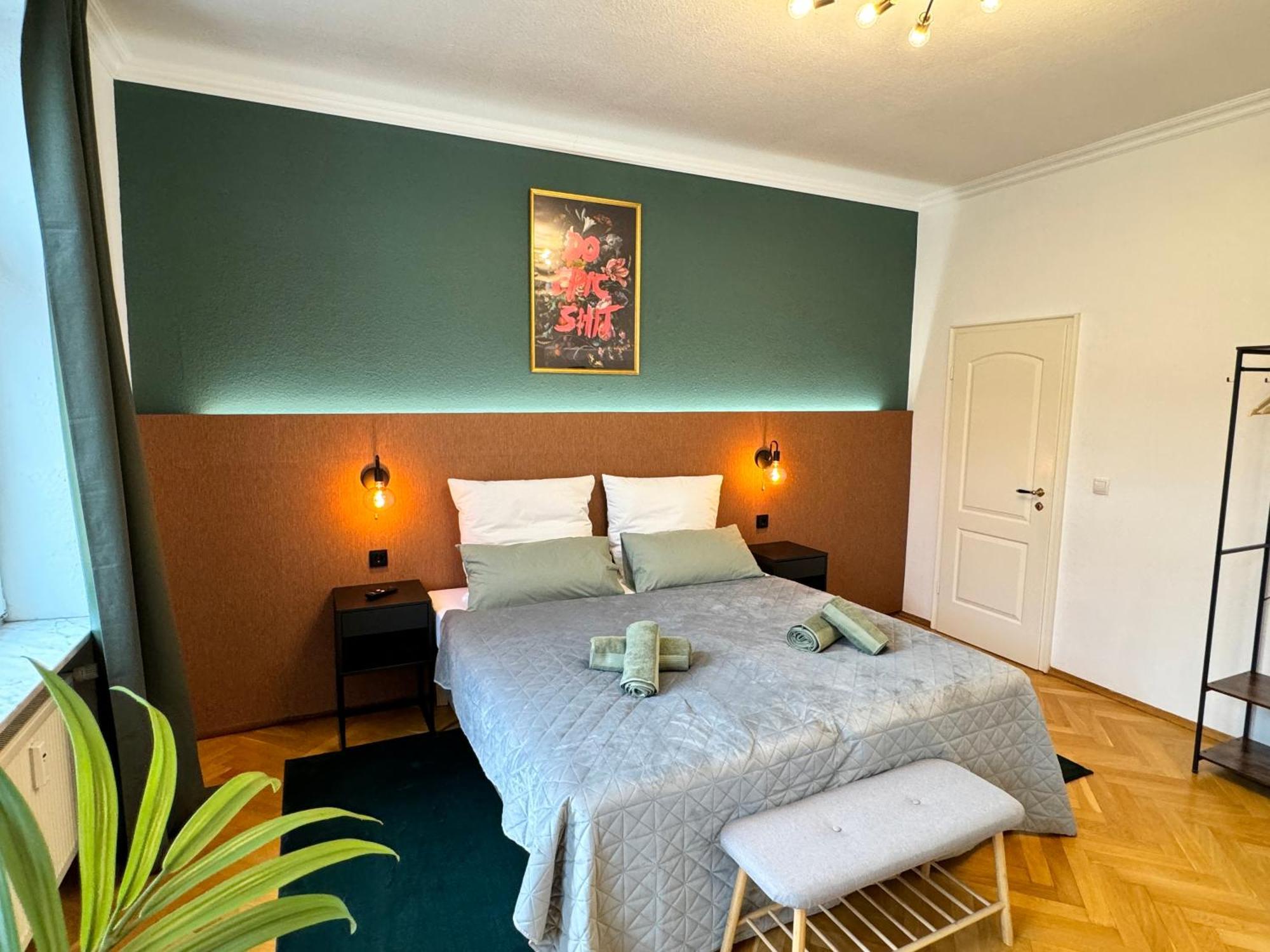 Rebelrents #4 Design Trifft Komfort - Einzigartiges Ferienapartment In Der Nahe Des Hauptbahnhofs Halle  Eksteriør bilde