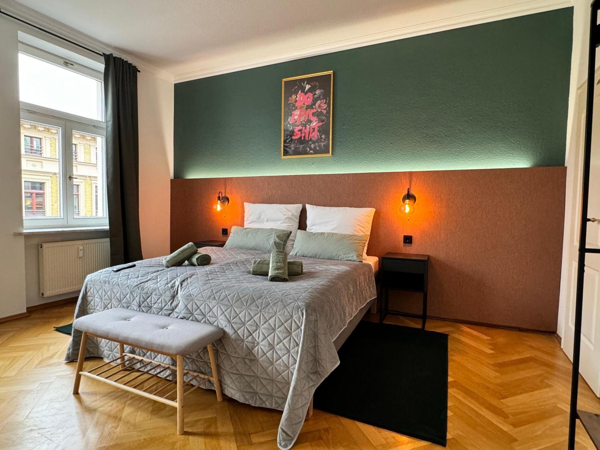 Rebelrents #4 Design Trifft Komfort - Einzigartiges Ferienapartment In Der Nahe Des Hauptbahnhofs Halle  Eksteriør bilde