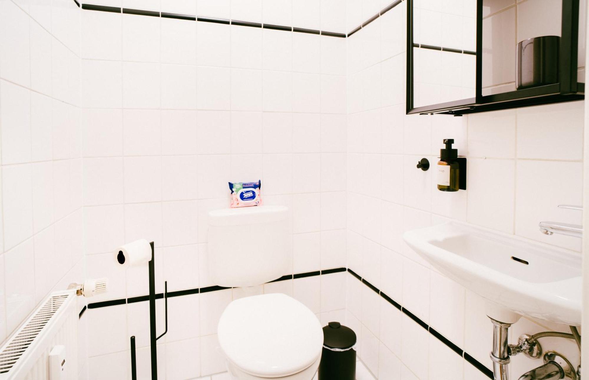 Rebelrents #4 Design Trifft Komfort - Einzigartiges Ferienapartment In Der Nahe Des Hauptbahnhofs Halle  Eksteriør bilde